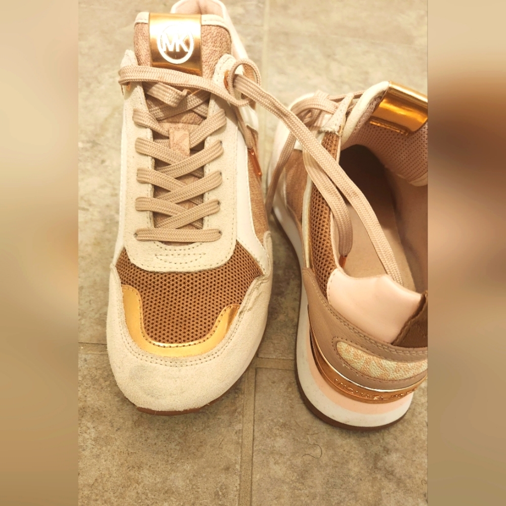 Michael Kors Wilma trainer suede soft pink
